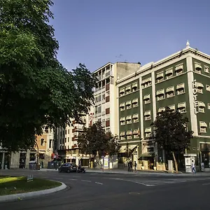 2* Hotel Ramon Berenguer Iv
